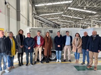 La consejera de Empresa, Empleo y Economía Social, Marisa López Aragón, en la visita a la empresa Ecohidro (II)