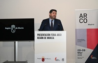 L&oacute;pez Miras participa en el acto de presentaci&oacute;n en la Regi&oacute;n de ARCO