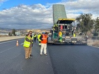 El director general de Carreteras, Francisco Carrillo, durante la visita a las obras de mejora de la autovía RM-2, que une Alhama de Murcia con el...