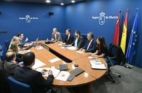 López Miras preside en el 112 la reunión para coordinar el dispositivo de emergencias ante las lluvias previstas (2)