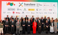 El consejero de Medio Ambiente, Universidades, Investigación y Mar Menor, Juan María Vázquez, en representación de la Región de Murcia, junto con...