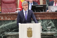 Un momento de la comparecencia en la Asamblea del consejero de Economía, Hacienda, Fondos Europeos y Transformación Digital, Luis Alberto Marín