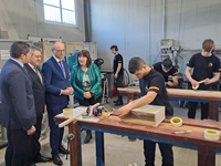 El consejero de Educación y Formación Profesional inaugura la competición de Formación Profesional RM Skills 2025.