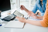 La Consejería de Empresa, Empleo y Economía Social cuenta con ayudas específicas destinadas a personas desempleadas que se deciden a emprender
