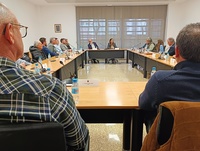 Imagen de la reunión de la consejera Sara Rubira con la representantes de FECOAM para analizar la situación del sector de los frutos secos