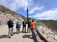 El consejero de Fomento e Infraestructuras, Jorge García Montoro, y el alcalde de Lorca, Fulgencio Gil, visitan las obras de protección de la carretera...