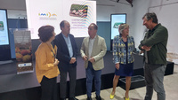 Imagen del director del IMIDA, Andrés Martínez, junto al director general de Industria Alimentaria y Asociacionismo Agrario, Fulgencio Pérez, durante...