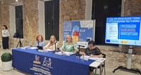 La consejera de Empresa, Empleo y Economía Social, Marisa López Aragón, inaugura la IV Feria de Empleo.