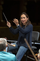 Imagen de la directora portuguesa Joana Carneiro