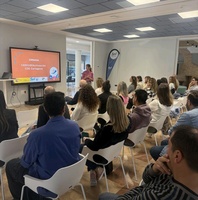 Participantes en una edición pasada del programa '100x100'