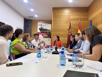 La reunión con los representes de Hungría y Eslovaquia,  presidida por la consejera Carmen Conesa.