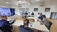 El consejero de Medio Ambiente, Universidades, Investigación y Mar Menor, Juan María Vázquez, durante la reunión de trabajo mantenida hoy con el ...