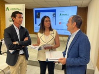Imagen de la consejera Sara Rubira durante la presentación del Boletín de Coyuntura de la Industria Alimentaria de la Región de Murcia en la sede...