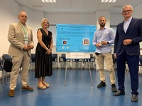 El consejero de Salud ha presentado el proyecto Navilens en el centro de salud Floridablanca de Murcia donde se desarrolla de forma experimental