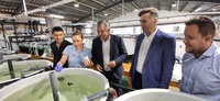 El consejero de Medio Ambiente, Universidades, Investigaci&oacute;n y Mar Menor, Juan Mar&iacute;a V&aacute;zquez, junto con el alcalde de San Pedro del Pinatar, Pedro...