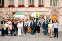 La directora general de Funci&oacute;n P&uacute;blica y Di&aacute;logo Social, Micaela Mart&iacute;nez, junto a las delegaciones que han participado en las jornadas de administraci&oacute;n...