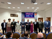 El consejero de Fomento e Infraestructuras, Jorge Garc&iacute;a Montoro, junto a los alcaldes de Lorca, &Aacute;guilas y Puerto Lumbreras, los presidentes de Croem...