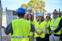 La consejera de Pol&iacute;tica Social, familias e igualdad, Conchita Ruiz, visita el inicio de las obras del centro de d&iacute;a y de autonom&iacute;a personal para...