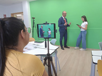 El consejero de Educaci&oacute;n y Formaci&oacute;n Profesional, V&iacute;ctor Mar&iacute;n, en un aula EDIT