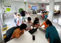 Alumnos del colegio Pr&iacute;ncipe Felipe de Jumilla trabajando como agencia de noticias en su centro educativo