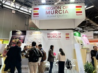 Estand de la Región en la feria SIAL de París