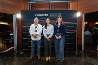 La consejera de Turismo, Cultura, Juventud y Deportes junto a la presidenta y el gerente de la Asociación de Event Managers de España. 