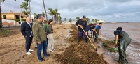 El consejero de Medio Ambiente, Universidades, Investigación y Mar Menor, Juan María Vázquez, junto con la alcaldesa de Cartagena, visitaron esta...