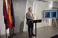 El consejero de Medio Ambiente, Universidades, Investigación y Mar Menor, Juan María Vázquez, durante su rueda de prensa esta mañana para hablar ...