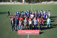 La consejera de Política Social, Familias e Igualdad, Conchita Ruiz, junto con el Presidente de la Federación de Fútbol de la Región de Murcia, José...