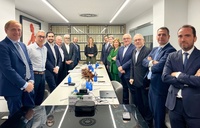 Foto durante la rúbrica de formalización.