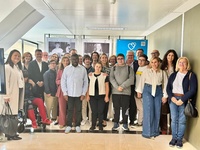 La consejera de Política Social, Familias e Igualdad, Conchita Ruiz, durante la inauguración de la exposición 'Cuidadoras: el corazón invisible',...