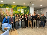 La secretaria autonómica de Energía, Sostenibilidad y Acción Climática, María Cruz Ferreira, junto a los asistentes a la jornada técnica 'Retos y...