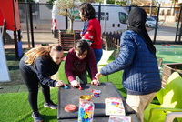 Personas con discapacidad durante la realizaci&oacute;n de juegos inclusivos