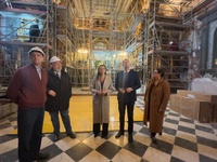 La consejera Carmen Conesa y el alcalde de Caravaca de la Cruz, Jos&eacute; Francisco Garc&iacute;a, durante la visita a las obras del convento de San Jos&eacute;.