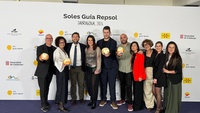 El director del Instituto de Turismo de la Regi&oacute;n, con los premiados de la Regi&oacute;n en la gala celebrada en Tarragona.&nbsp;