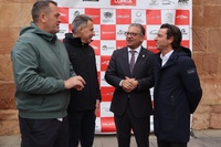 El director general de Deportes, Fran S&aacute;nchez, con el alcalde de Lorca, Fulgencio Gil, durante la presentaci&oacute;n del Rallye.&nbsp;