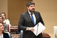 El presidente L&oacute;pez Miras, durante su intervenci&oacute;n hoy en el Pleno de la Asamblea Regional