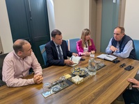 Im&aacute;genes de la reuni&oacute;n del director general del Agua, Jos&eacute; Sandoval, durante la reuni&oacute;n con representantes del Gobierno de Malta