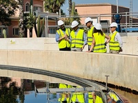 Un momento de la visita que se ha celebrado a la EDAR de La Hoya, en Lorca.