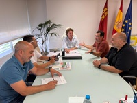 Reuni&oacute;n del director general de Deportes, Fran S&aacute;nchez, sobre el proyecto de inclusi&oacute;n de j&oacute;venes con Trastorno del Espectro Autista.
