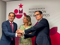Firma del convenio de prestaciones en beneficio de la Comunidad