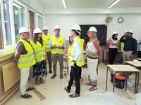 El consejero de Educaci&oacute;n y Formaci&oacute;n Profesional, V&iacute;ctor Mar&iacute;n, visita las obras del IES Beniaj&aacute;n, junto con la alcaldesa de Murcia, Rebeca P&eacute;re...