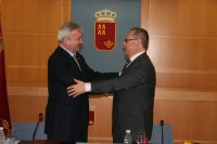 El jefe del Ejecutivo murciano recibe al Cuerpo Consular en la Región de Murcia (2)