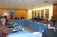 Valcárcel se reúne con miembros de la Plataforma en Defensa del Río Segura (3)
