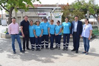 El director general del Servicio Regional de Empleo y Formación, Alejandro Zamora, durante su visita a desempleados de Ceutí que participan en programas...