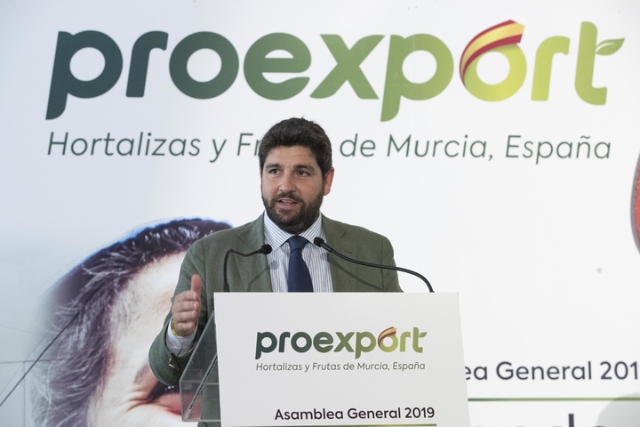 Clausura de la Asamblea General de Proexport (1)