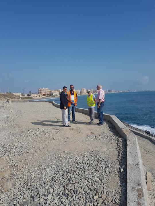Construcción del mirador del Galúa en La Manga