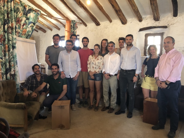 Miguel Ángel del Amor durante su visita a las instalaciones de la finca
