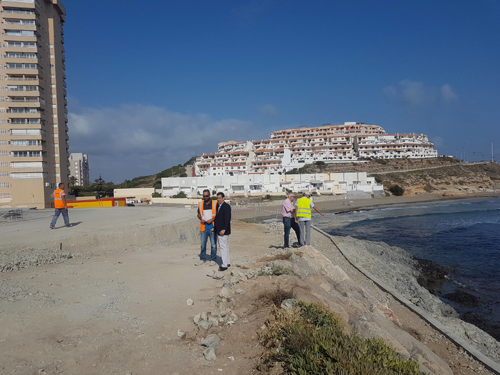 Construcción del mirador del Galúa en La Manga