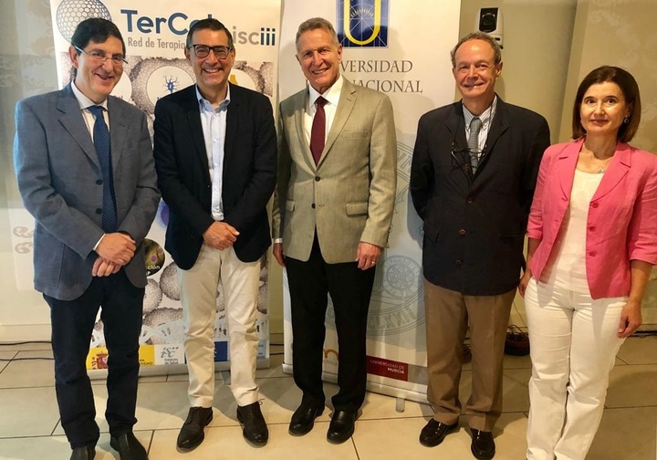 Manuel Villegas destaca la medicina regenerativa como "solución futura a muchas enfermedades"